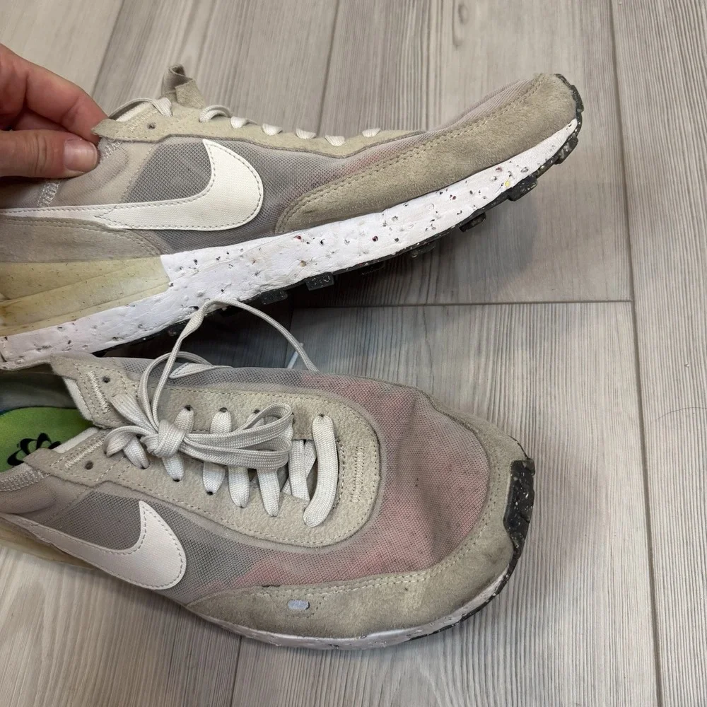 Nike waffle one